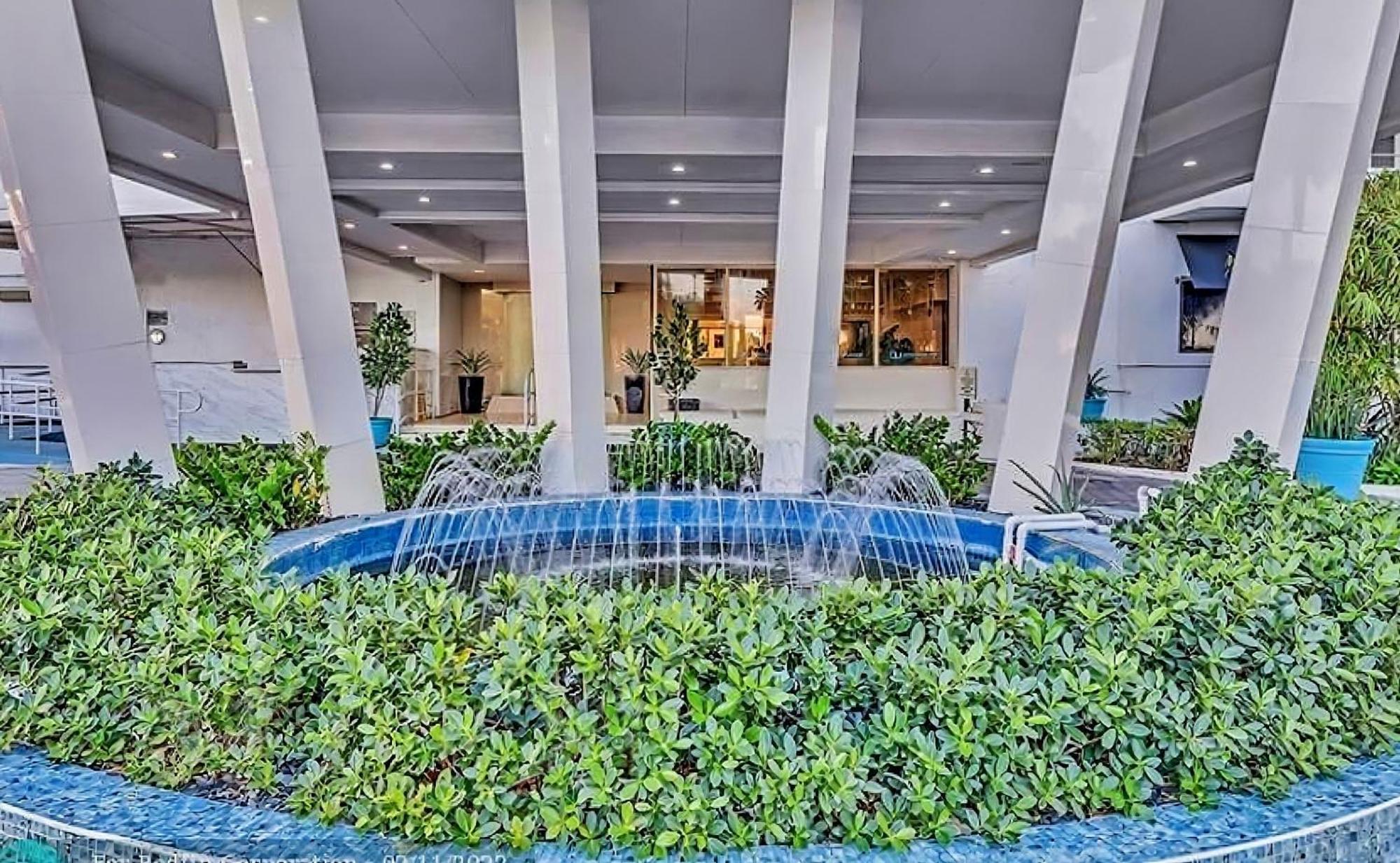 Perfect Panorama - #905a * Fort Lauderdale
